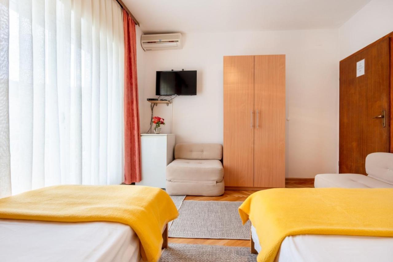 Apartments And Rooms Lotus Neum Exterior photo